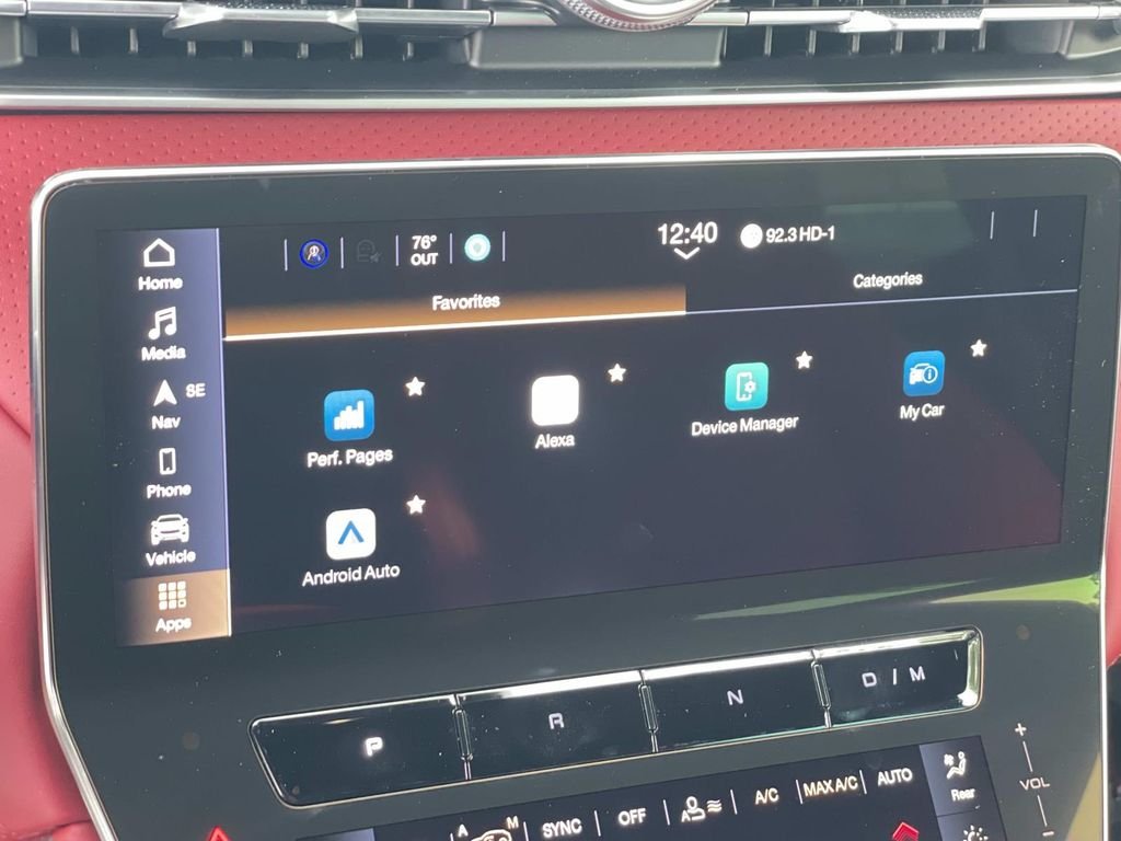 2026 Maserati Grecale Modena V6 - Photo 13