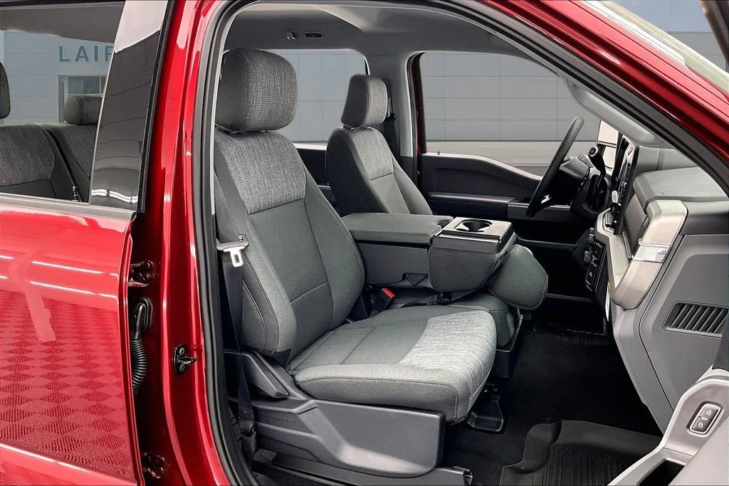 New 2026 Ruby Red Metallic Ford F-250® XLT image 11