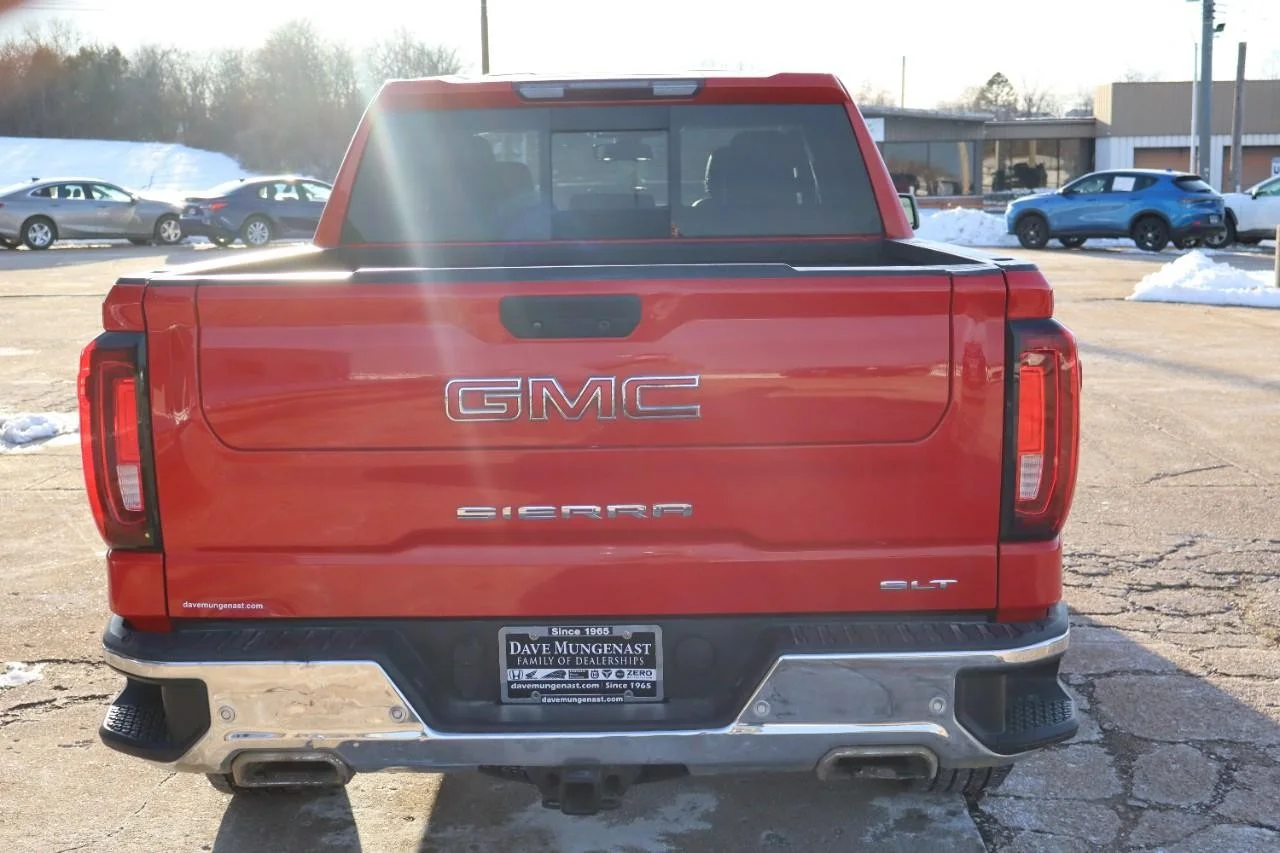 Used 2022 Cardinal Red GMC SLT image 4