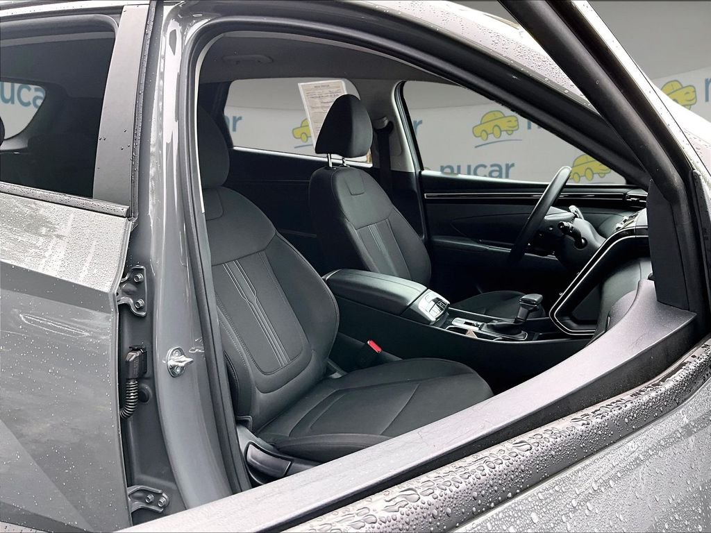 Used 2024 Hampton Gray Hyundai SEL image 11