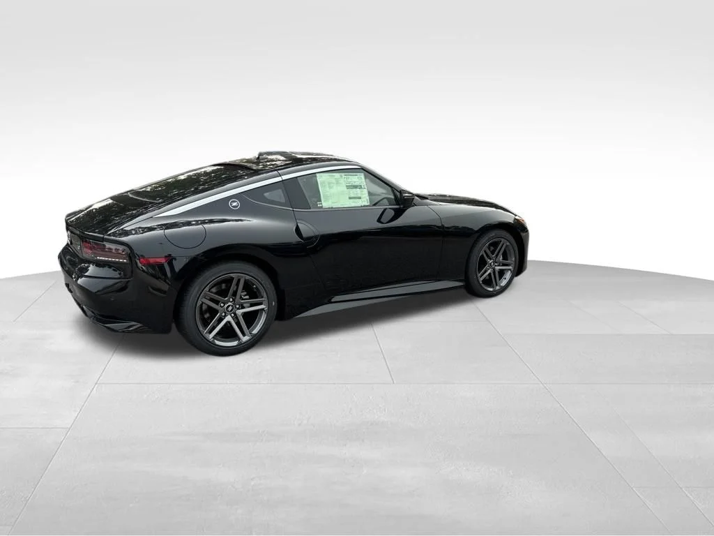 New 2026 Black Diamond Pearl Nissan Sport image 4