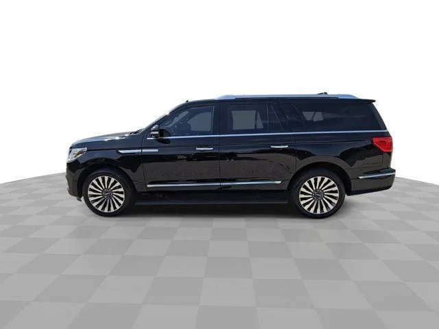 Used 2019 Black Metallic Lincoln Reserve image 5