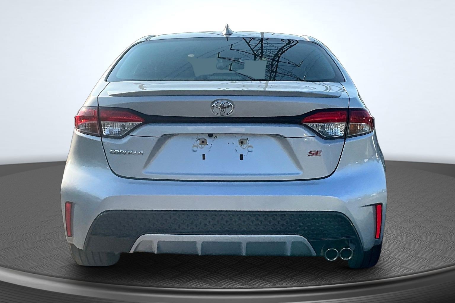Used 2021 Silver Toyota SE image 4