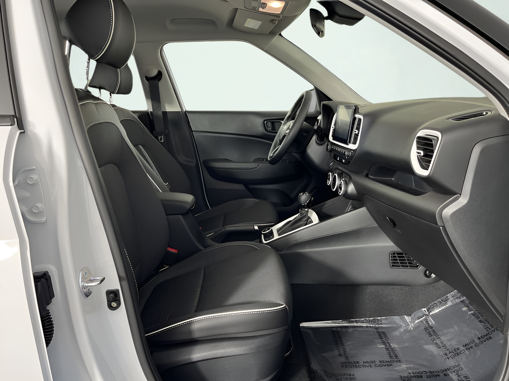 2026 Hyundai Venue SEL - Photo 12