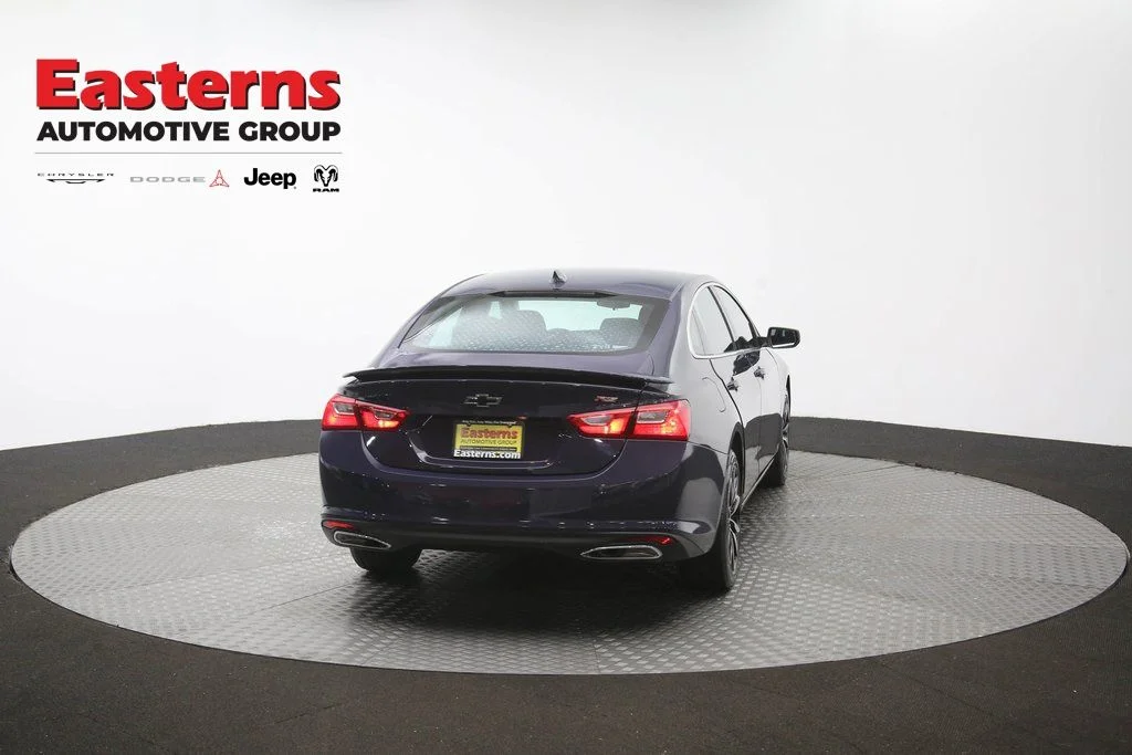 Used 2025 Black Chevrolet RS image 38
