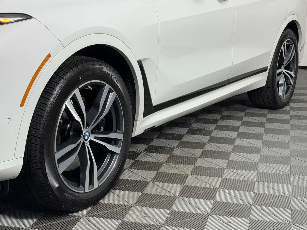 2025 BMW X7 M60i - Photo 12