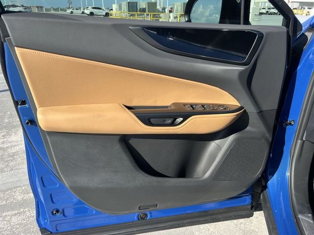 Used 2025  Lexus 250 Base image 13