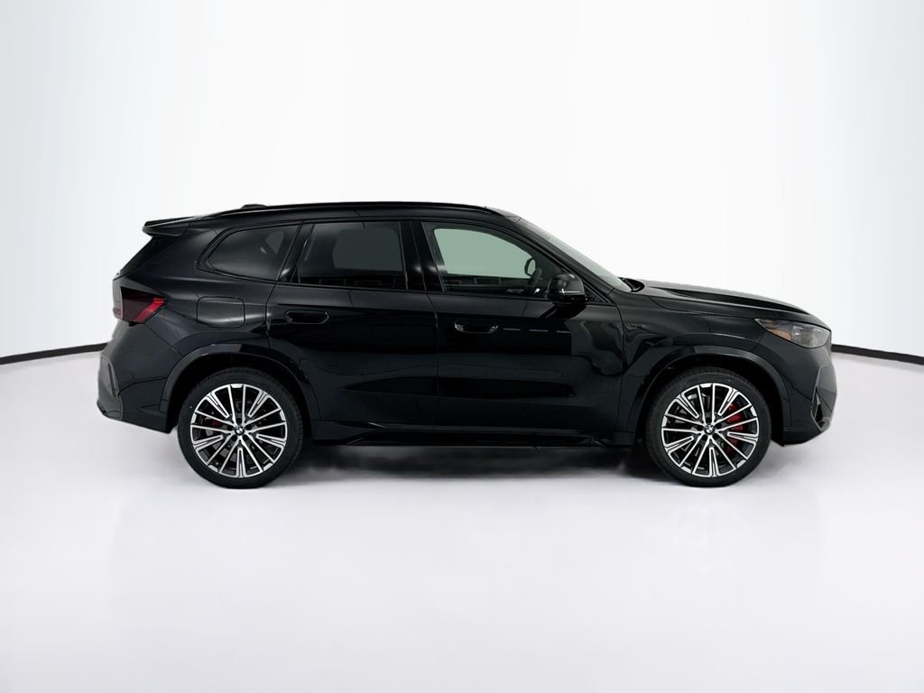 New 2026 Black Sapphire Metallic BMW xDrive28i image 4