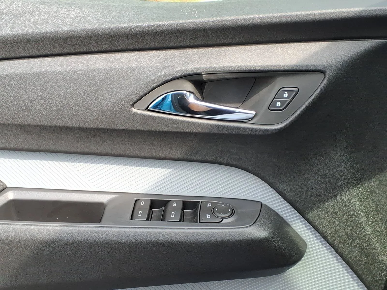 New 2027 Marina Blue Metallic Chevrolet RS image 12