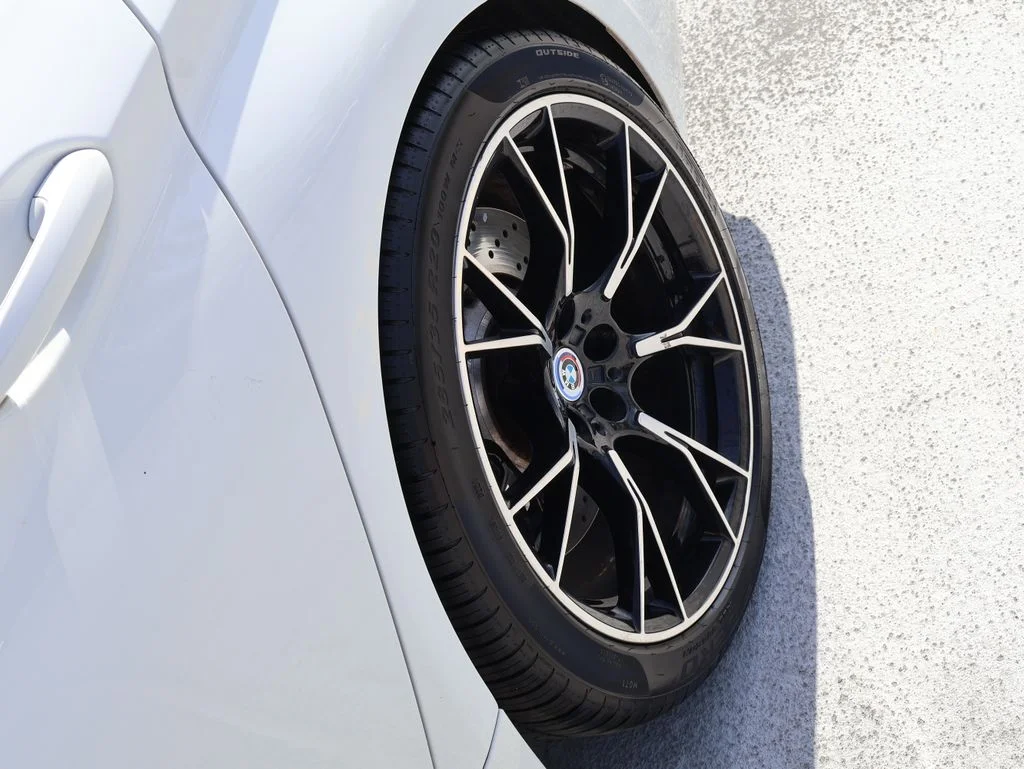 Used 2023 Alpine White BMW Base image 43