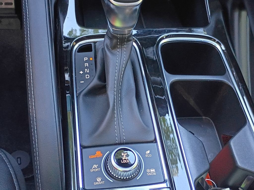Used 2024 Everlasting Silver Kia SX X-Line image 20