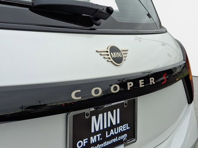 2026 MINI Hardtop 2 Door S - Photo 15