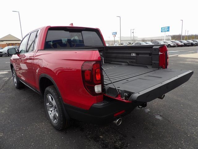 New 2026 Radiant Red Metallic II Honda RTL image 11