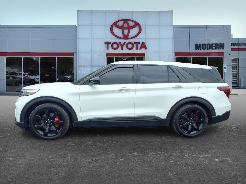 Used 2021 Star White Metallic Tri-Coat Ford ST image 2