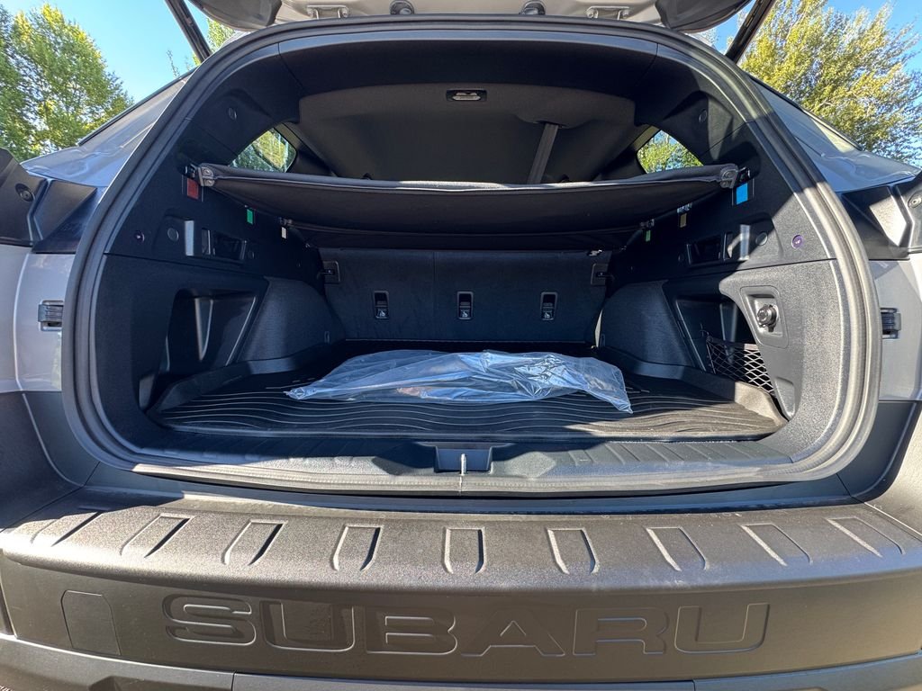 Used 2026 River Rock Pearl Subaru Premium image 39