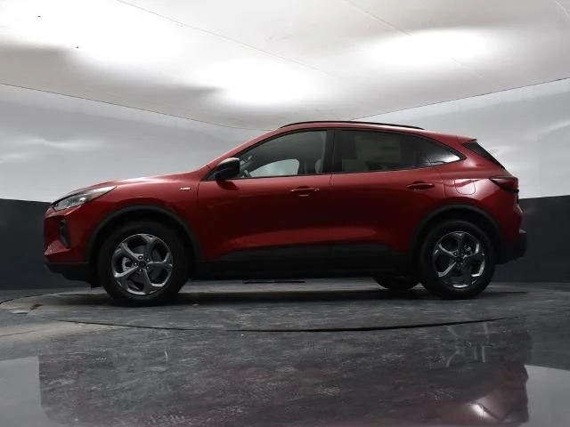 New 2026 Rapid Red Metallic Tinted Clearcoat Ford ST-Line image 26