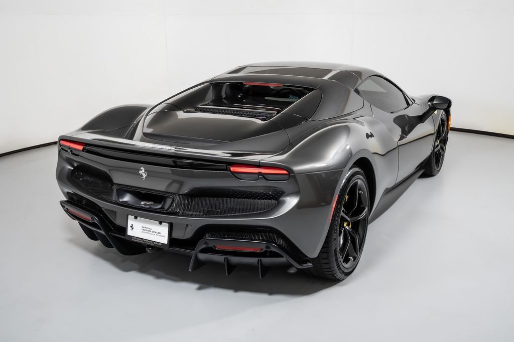 Used 2023 Gray Ferrari  image 18