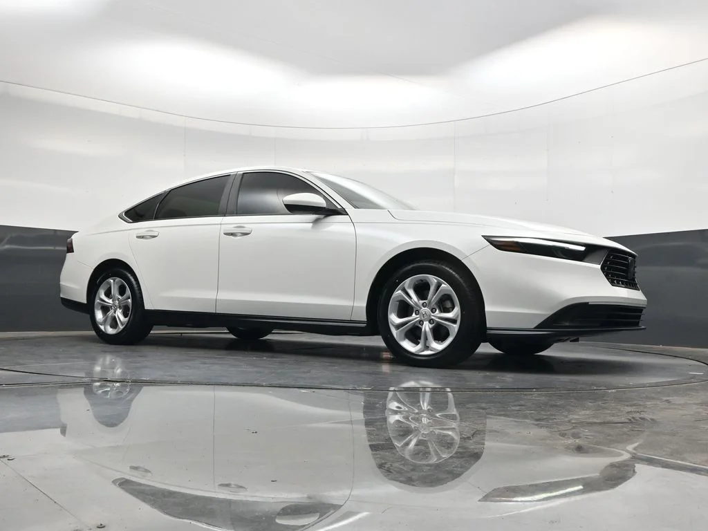 Certified Used 2024 Platinum White Pearl Honda LX image 26