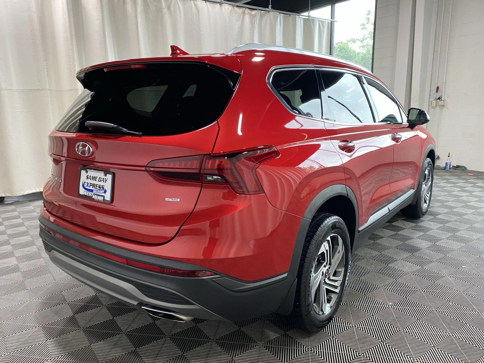 Used 2023 Calypso Red Hyundai SEL image 9