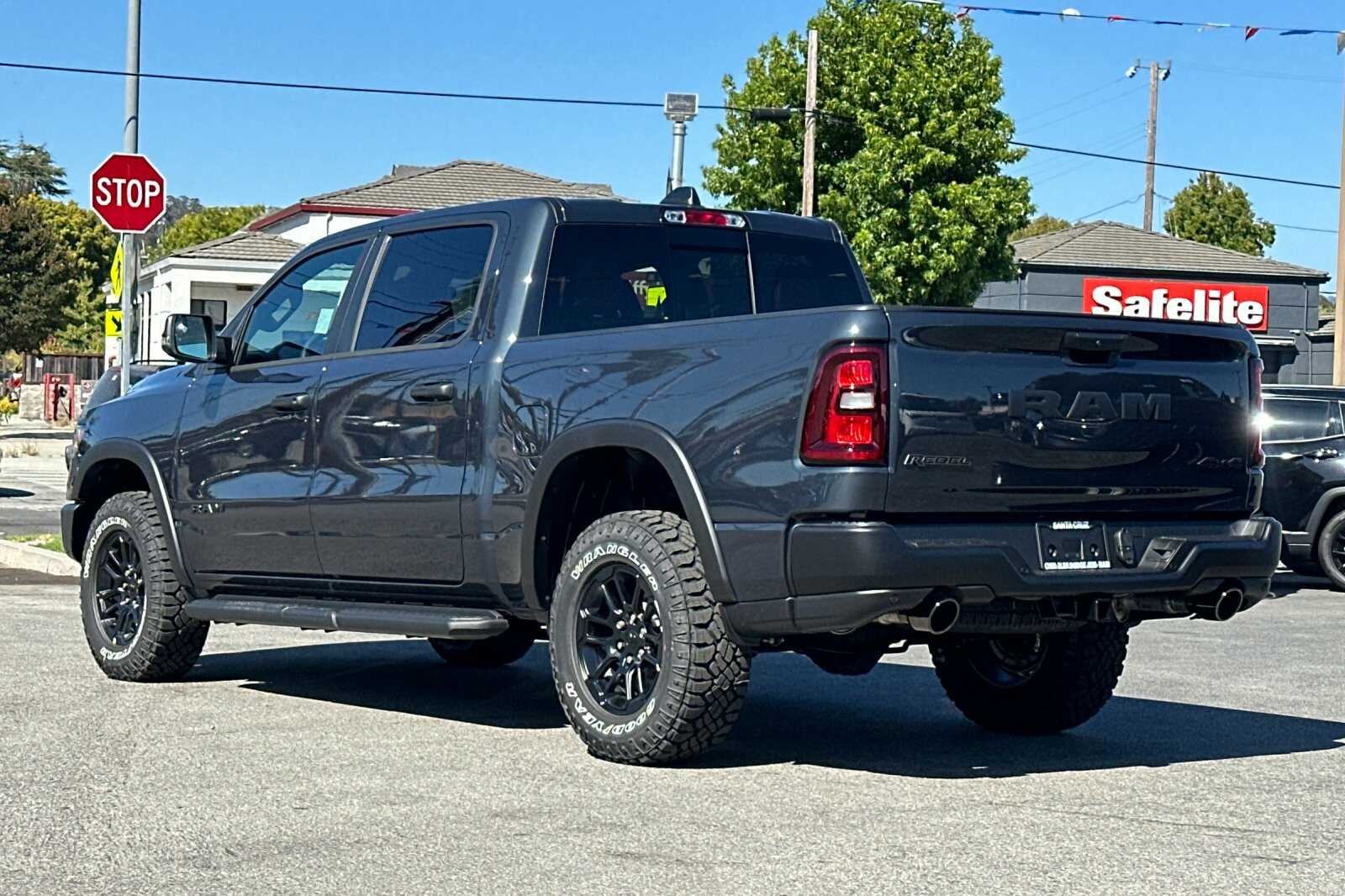 2026 RAM 1500 Rebel - Photo 6