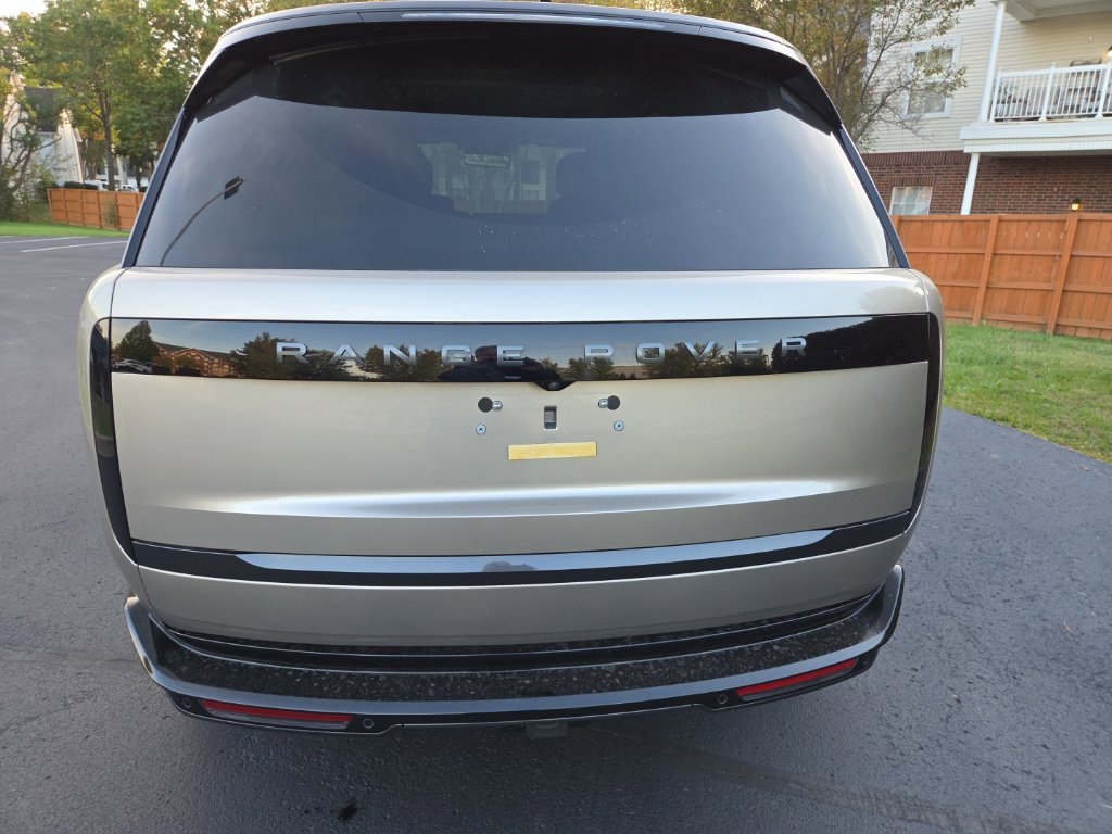 Certified Used 2024 Gold Land Rover Autobiography image 4