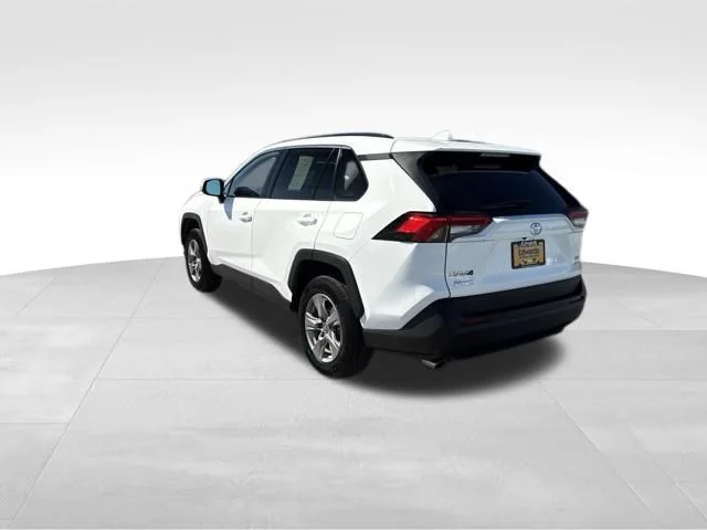 2024 Toyota RAV4 XLE - Photo 6
