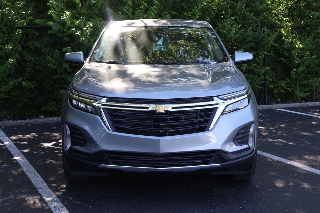 2024 Chevrolet Equinox LT - Photo 2