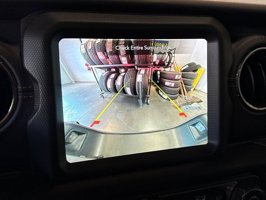 Used 2023 Gray Jeep High Altitude 4x4 image 22