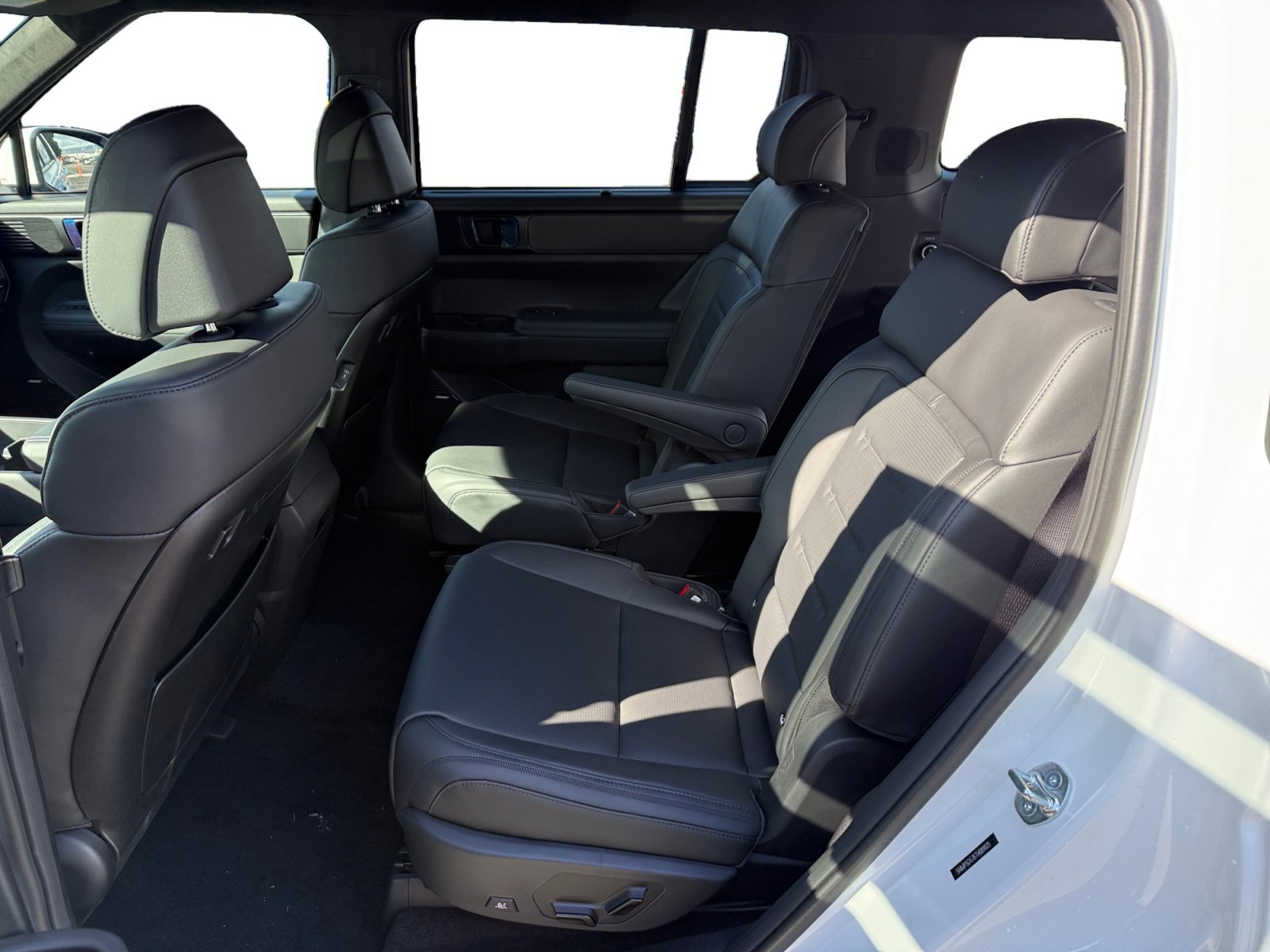New 2026 Serenity White Hyundai Calligraphy image 16