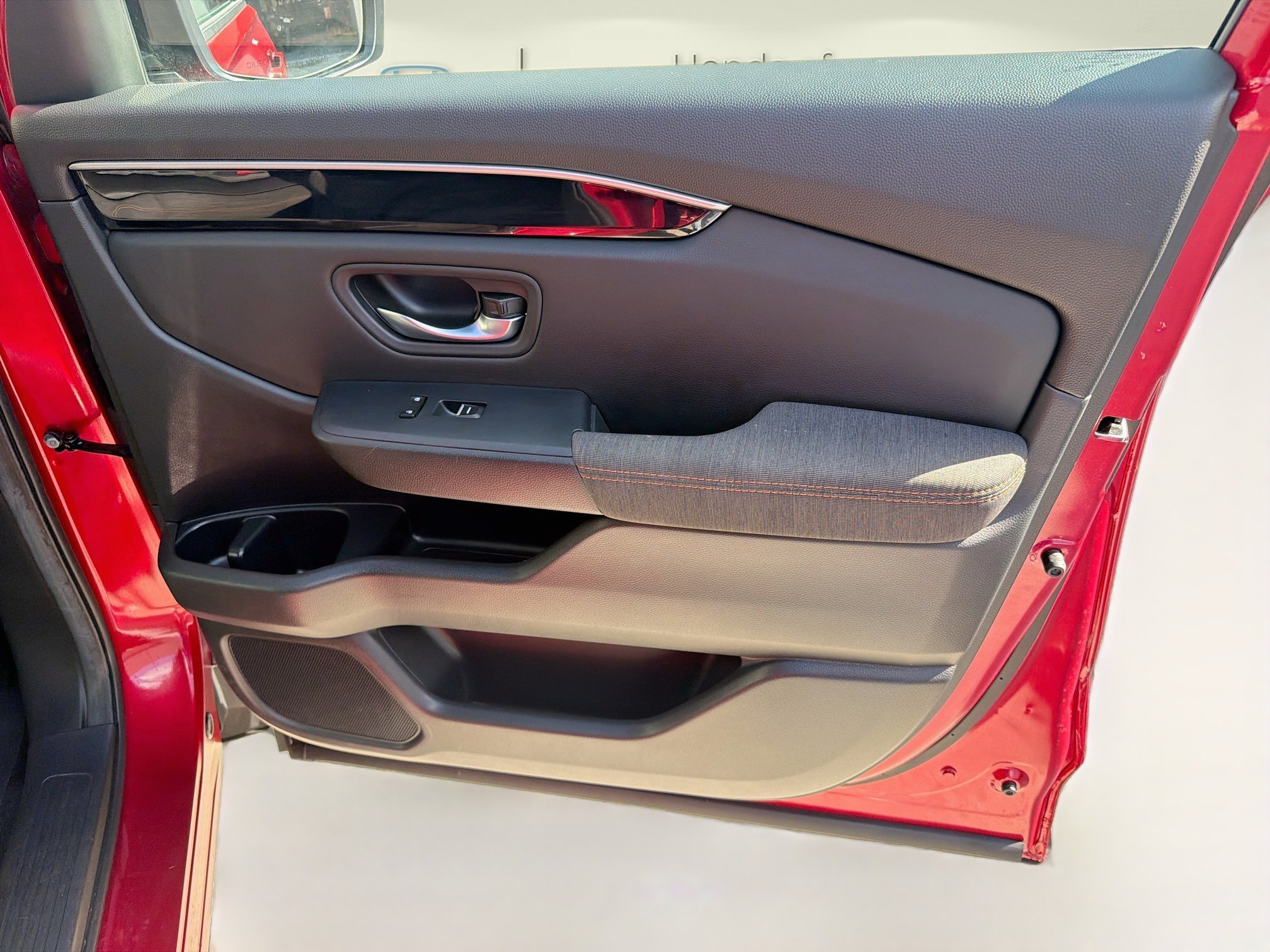 2025 Honda Pilot Sport - Photo 33