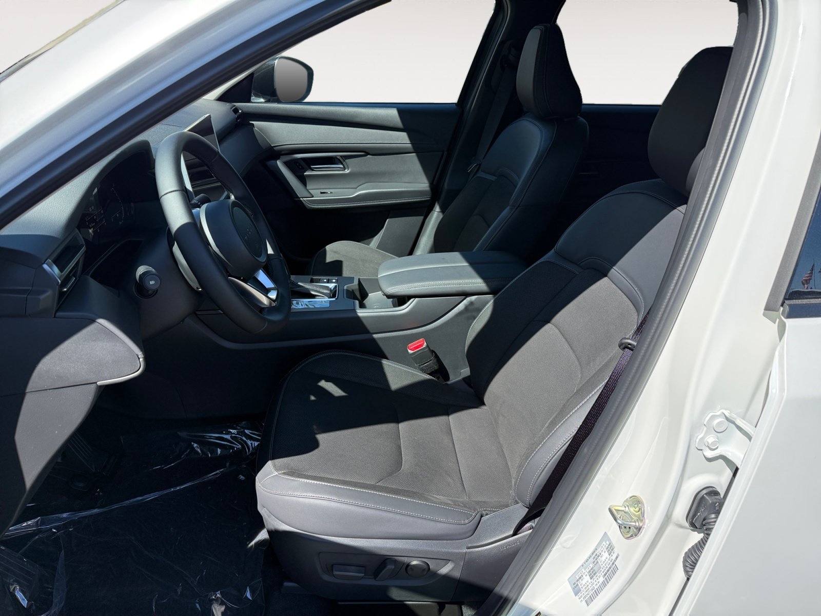 New 2026 Rhodium White Metallic Mazda 2.5 S Preferred image 10