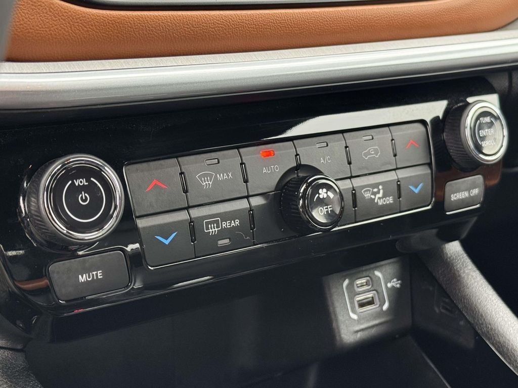 Used 2025 Red Jeep Limited image 19