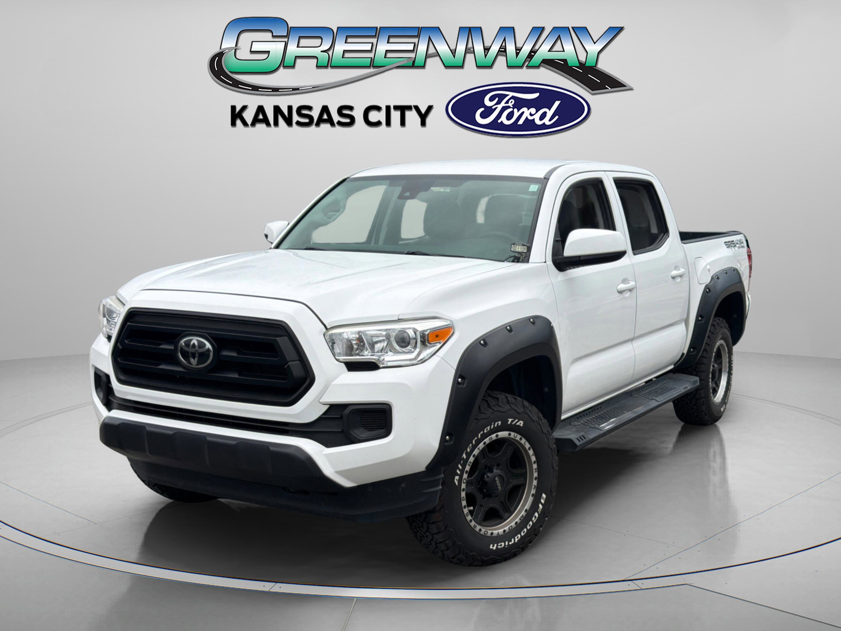 Used 2020 Toyota Tacoma SR with VIN 3TMCZ5AN0LM314954 for sale in Kansas City