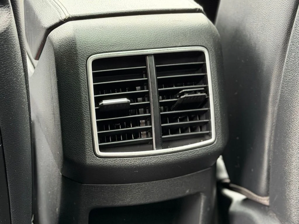 Used 2025 Green Kia X-Line image 8