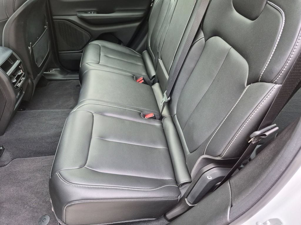 Certified Used 2024 White Jeep Limited image 25