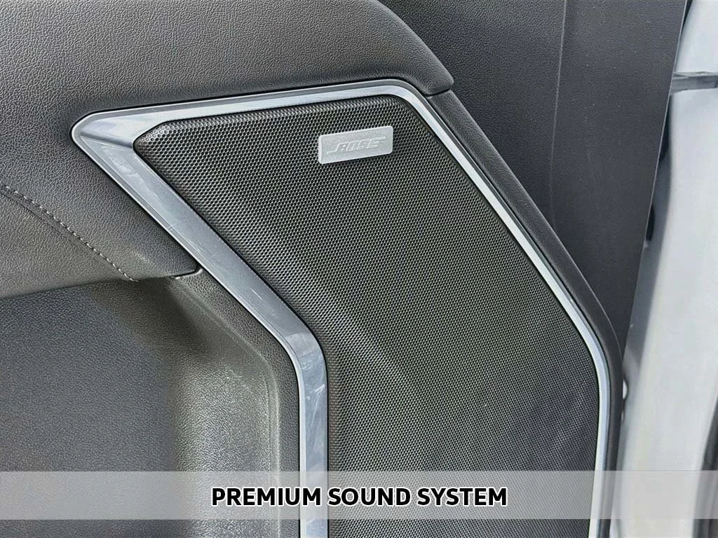 Used 2023 White Chevrolet LT Trail Boss image 3