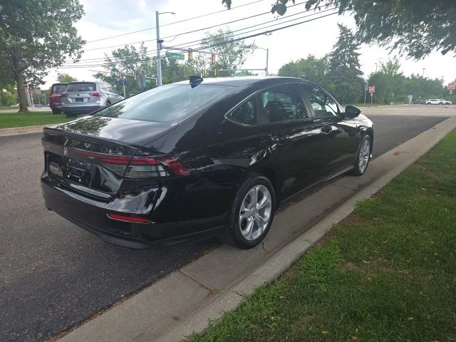 Used 2024 Crystal Black Pearl Honda LX image 7