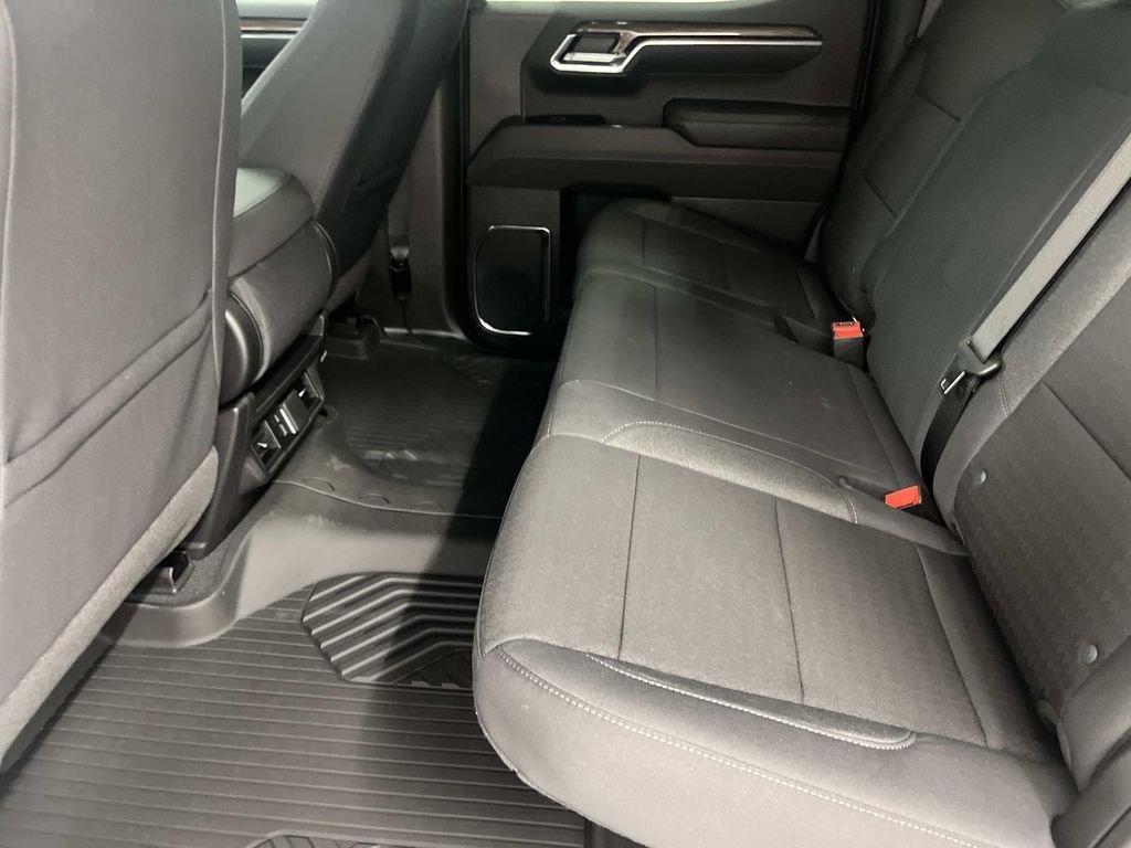 New 2026 Summit White Chevrolet LT image 12