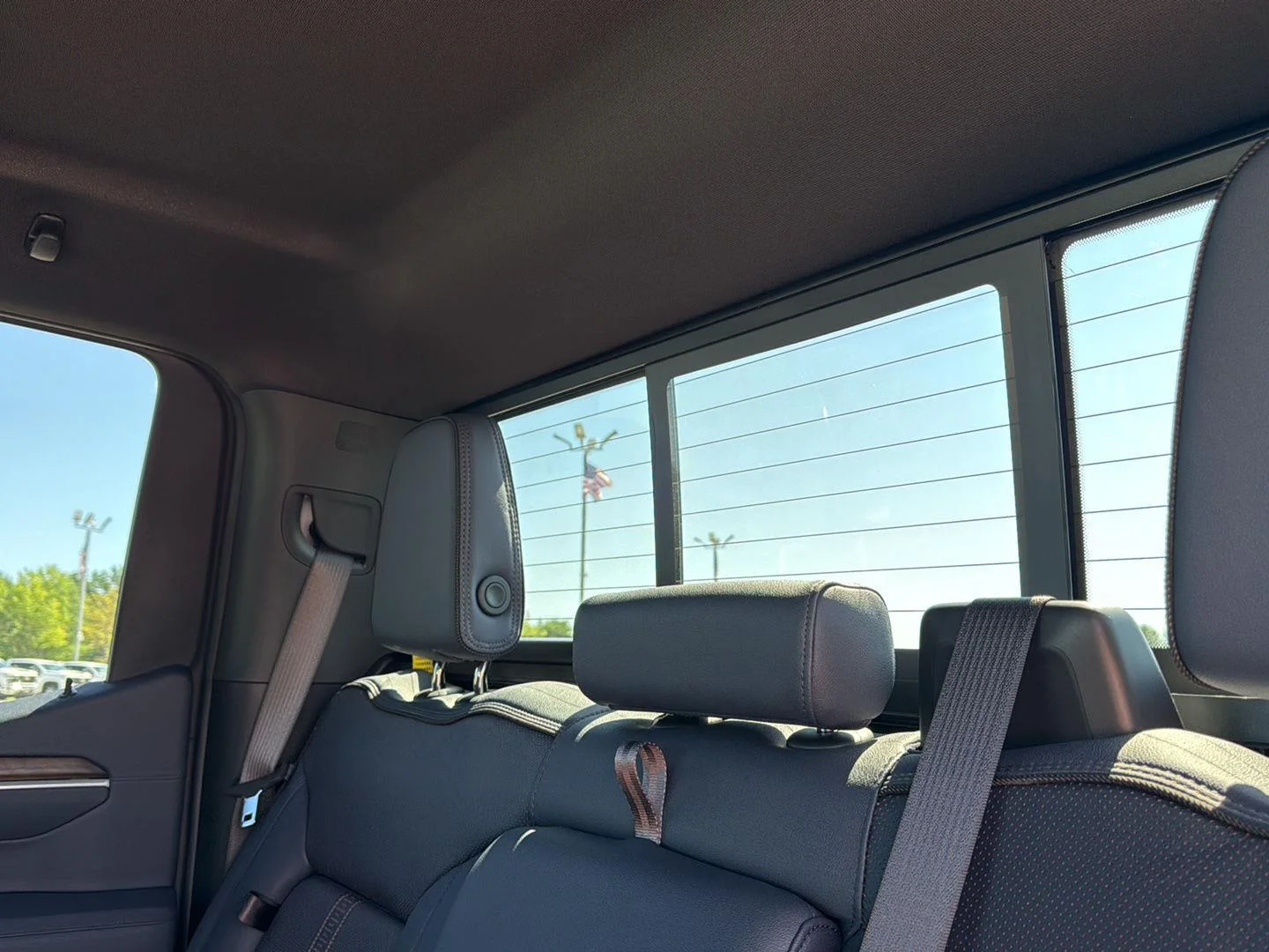 2026 Chevrolet Silverado 1500 High Country - Photo 14