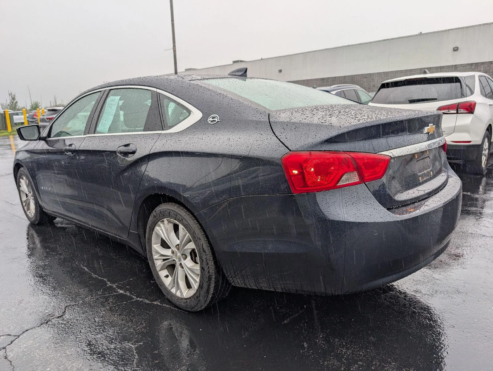 Used 2015 Blue Velvet Metallic Chevrolet LT image 5