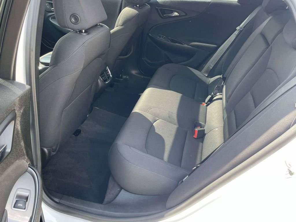 Used 2024 White Chevrolet LT image 11
