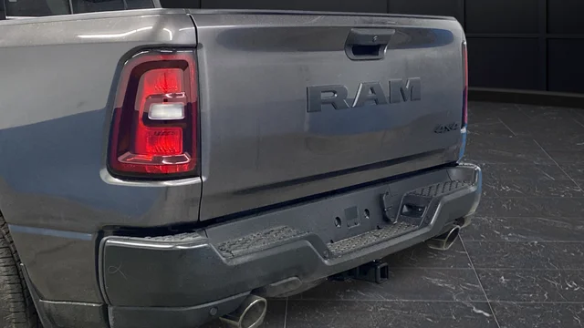 New 2026 Granite Crystal Metallic Clear-Coat Exterior Paint RAM Tradesman image 38