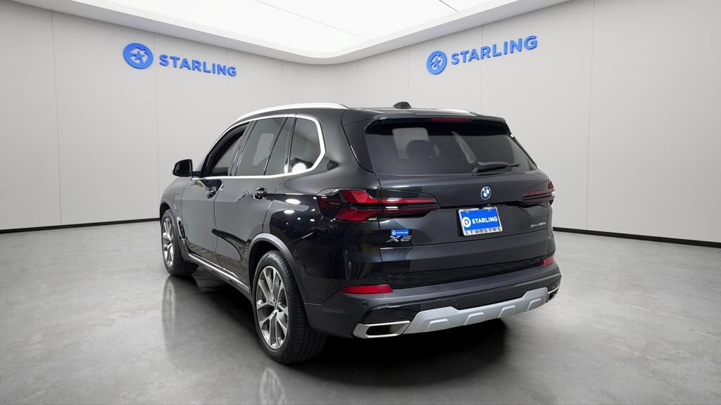 Used 2025 Black BMW xDrive50e image 6