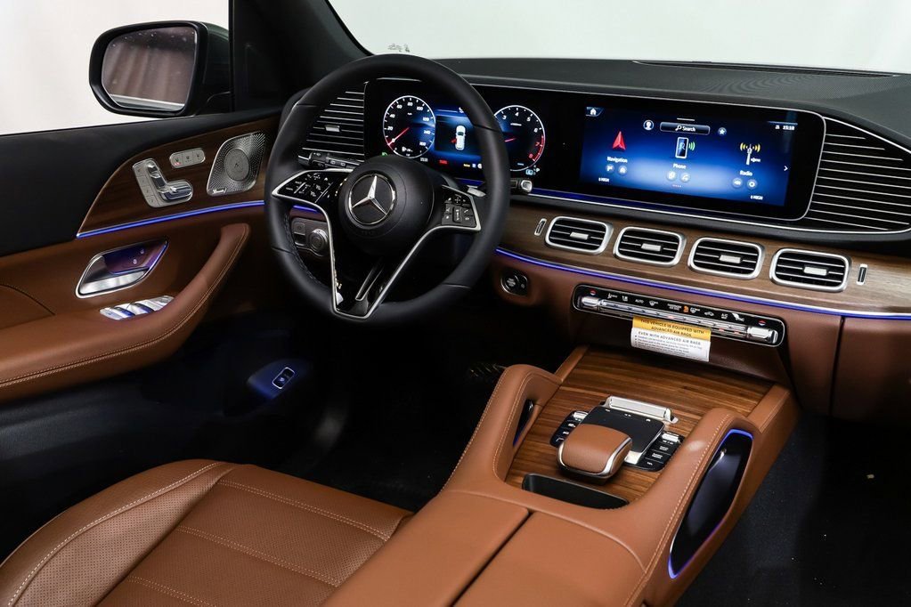 New 2026 MANUFAKTUR Ireland Mid Green Metallic Mercedes-Benz GLE 350 image 30