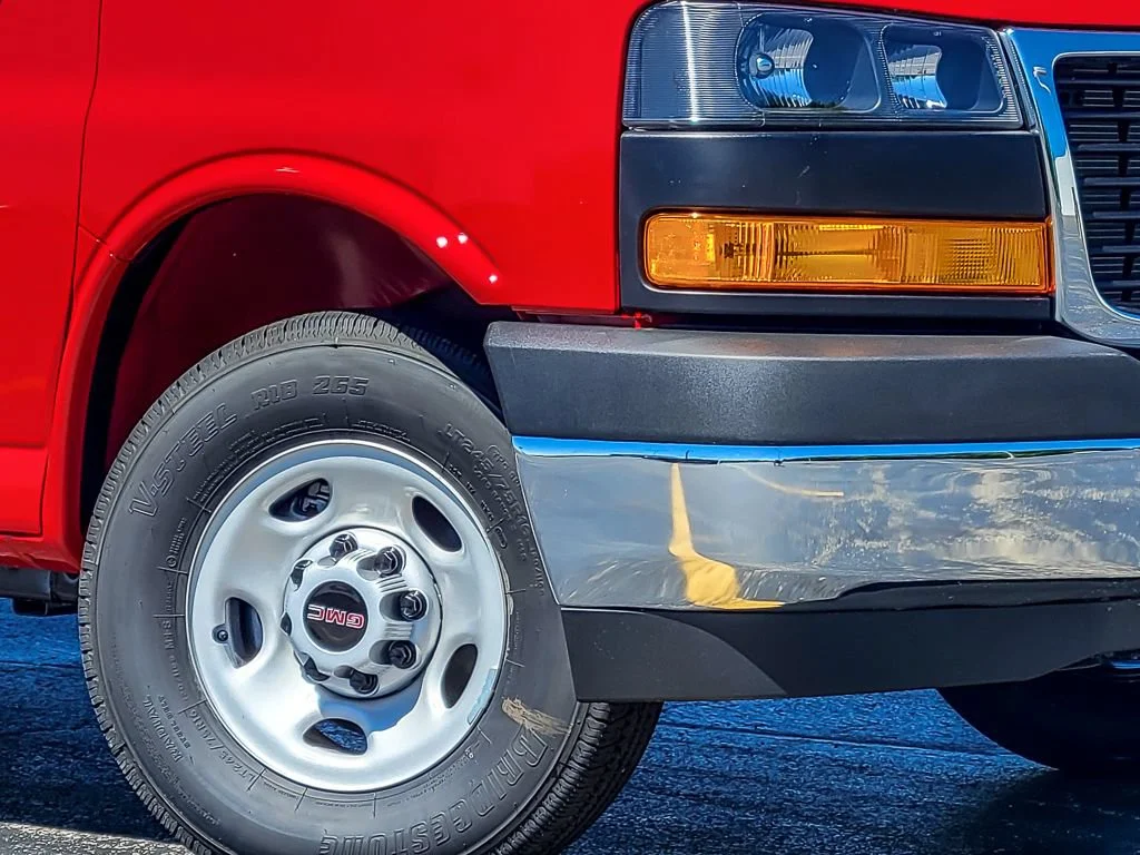 2026 GMC Savana Cargo Work Van - Photo 3
