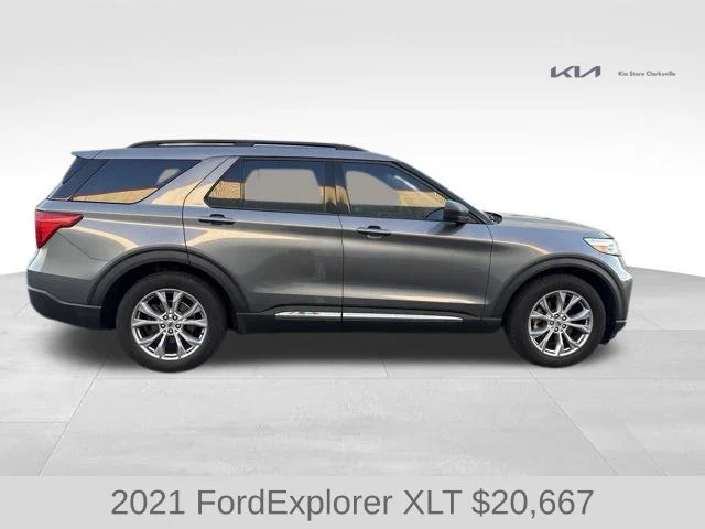 Used 2021 Gray Ford XLT image 9