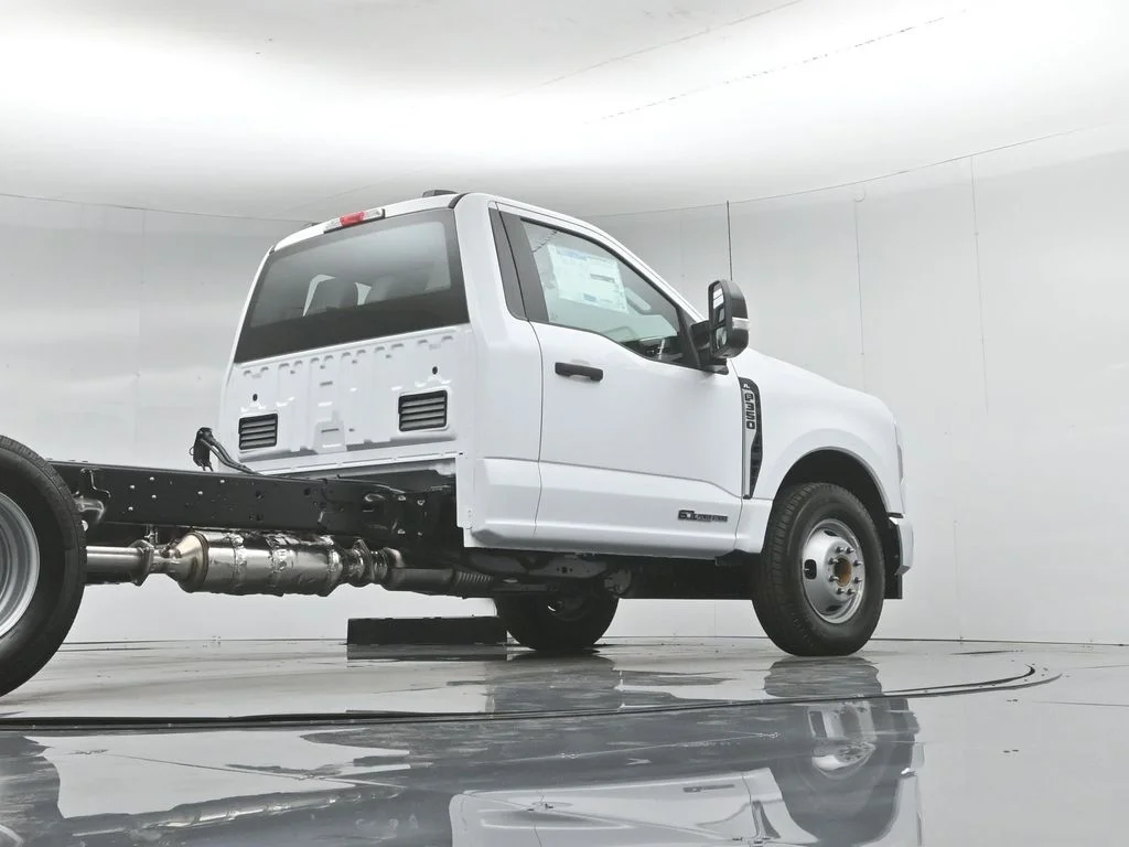 New 2026 White Ford XL image 42