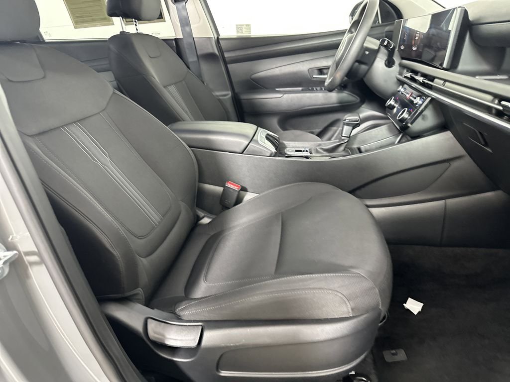 2025 Hyundai Tucson SEL - Photo 28