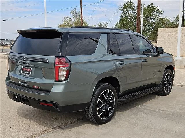 Used 2023 Silver Sage Metallic Chevrolet RST 4x2 image 3