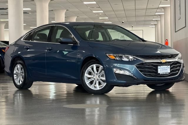 Used 2025 Chevrolet Malibu 1LT with VIN 1G1ZD5ST3SF129620 for sale in San Francisco, CA